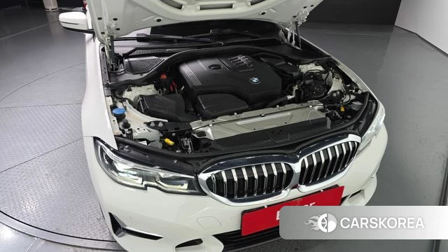 BMW 3 Series (G20) id 4344105 из Кореи 16