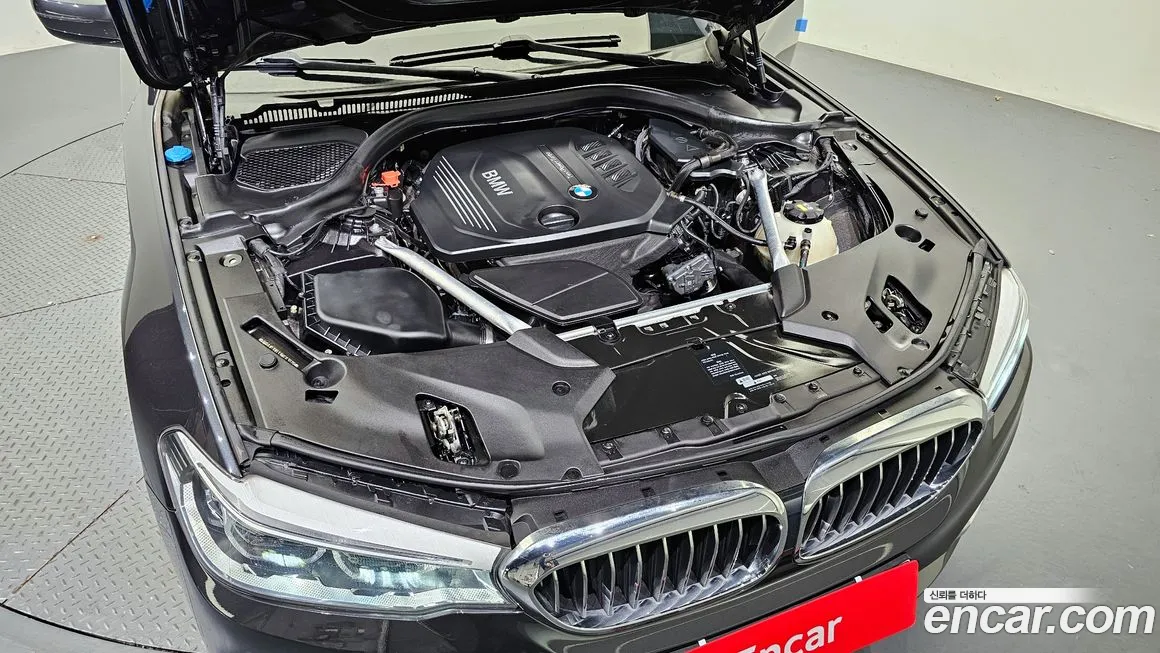 BMW 5 Series (G30) id 2150893 из Кореи 16