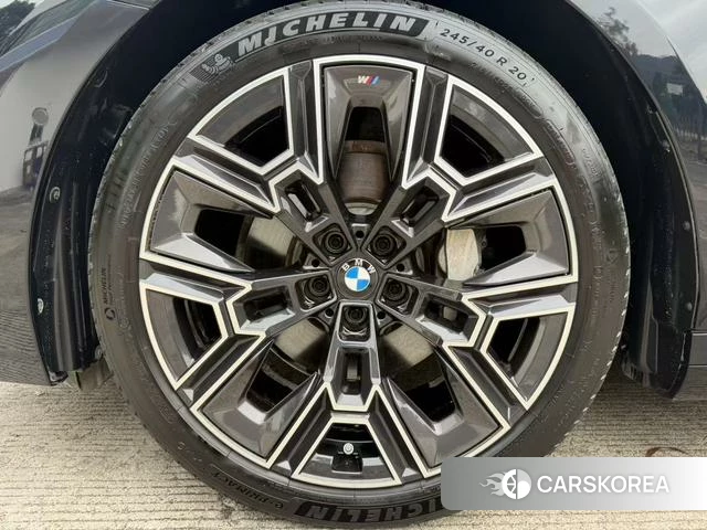 BMW 5 series id 4297276 из Китая 15