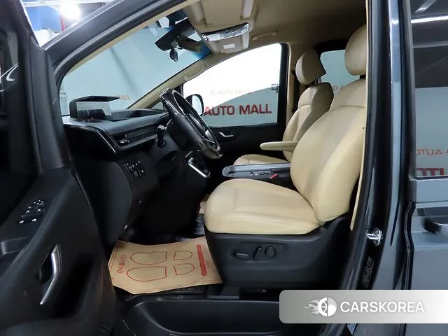 Hyundai Staria id 3741176 из Кореи 16