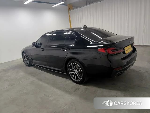 BMW 5 series PHEV id 4212695 из Китая 16