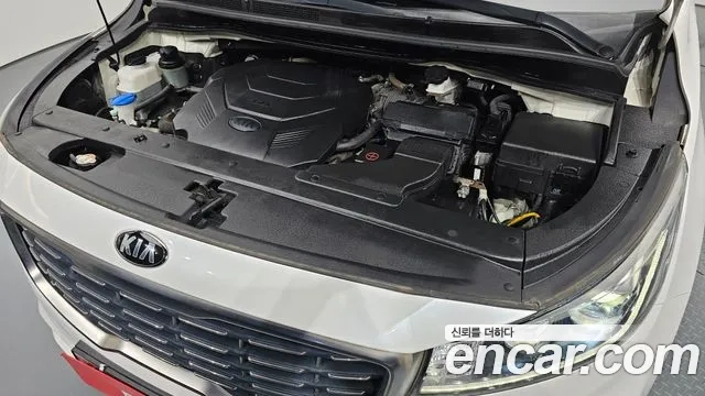 Kia The New Carnival id 2922809 из Кореи 16