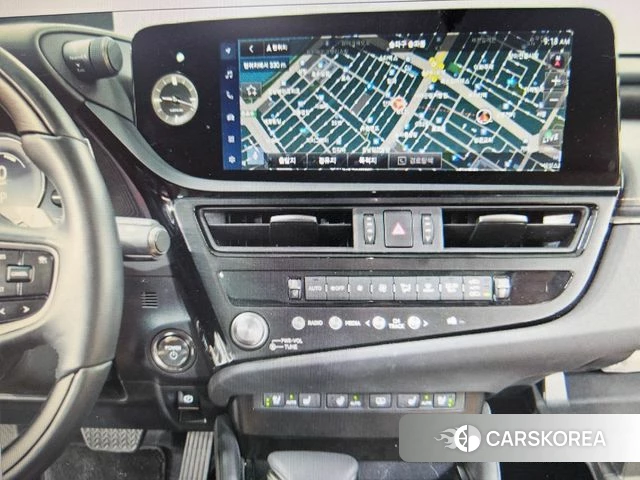 Lexus ES300h 7th generation id 4222695 из Кореи 13