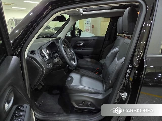 Jeep Renegade id 4186073 из Кореи 16