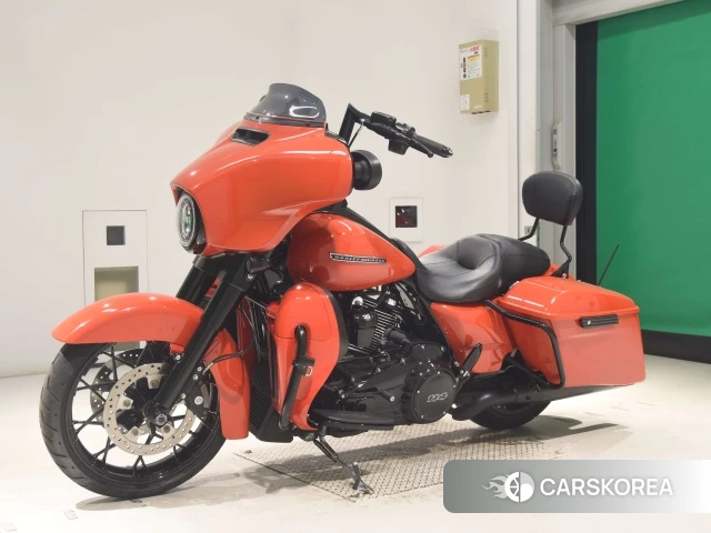 Проданный Harley-Davidson Street Glide FLHXS1870 2020 из Японии