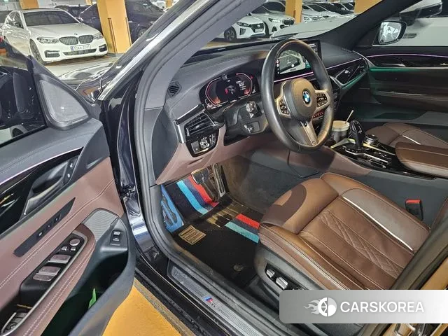 BMW 6 Series GT (G32) id 2939619 из Кореи 11