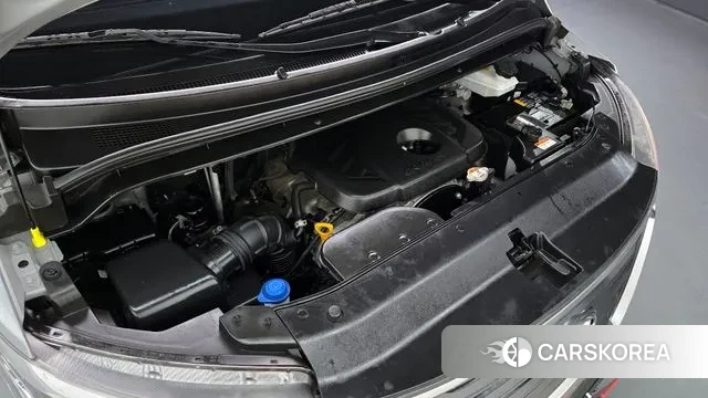 Hyundai The New Grand Starex id 3598381 из Кореи 16