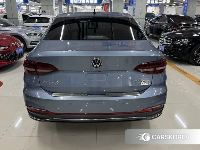 Volkswagen Lavida 2022 Синий из Китая, фото 6