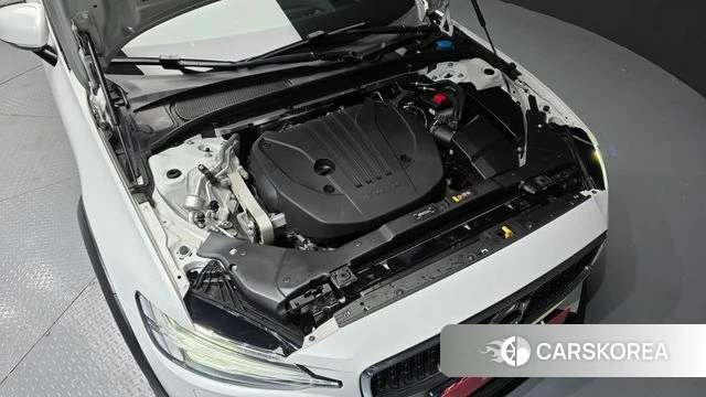 Volvo V60 Cross-Country 2nd Generation id 3965463 из Кореи 16