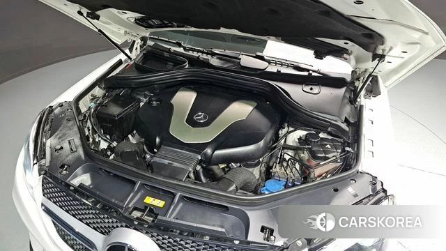 Mercedes-Benz GLE - Class W166 id 3821040 из Кореи 16