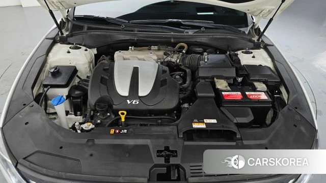 Hyundai The New Grandeur IG id 4613861 из Кореи 29