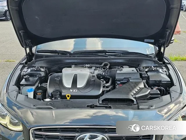 Hyundai Grandeur IG id 3045060 из Кореи 16