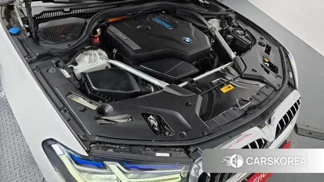 BMW 5 Series (G30) id 3433285 из Кореи 16