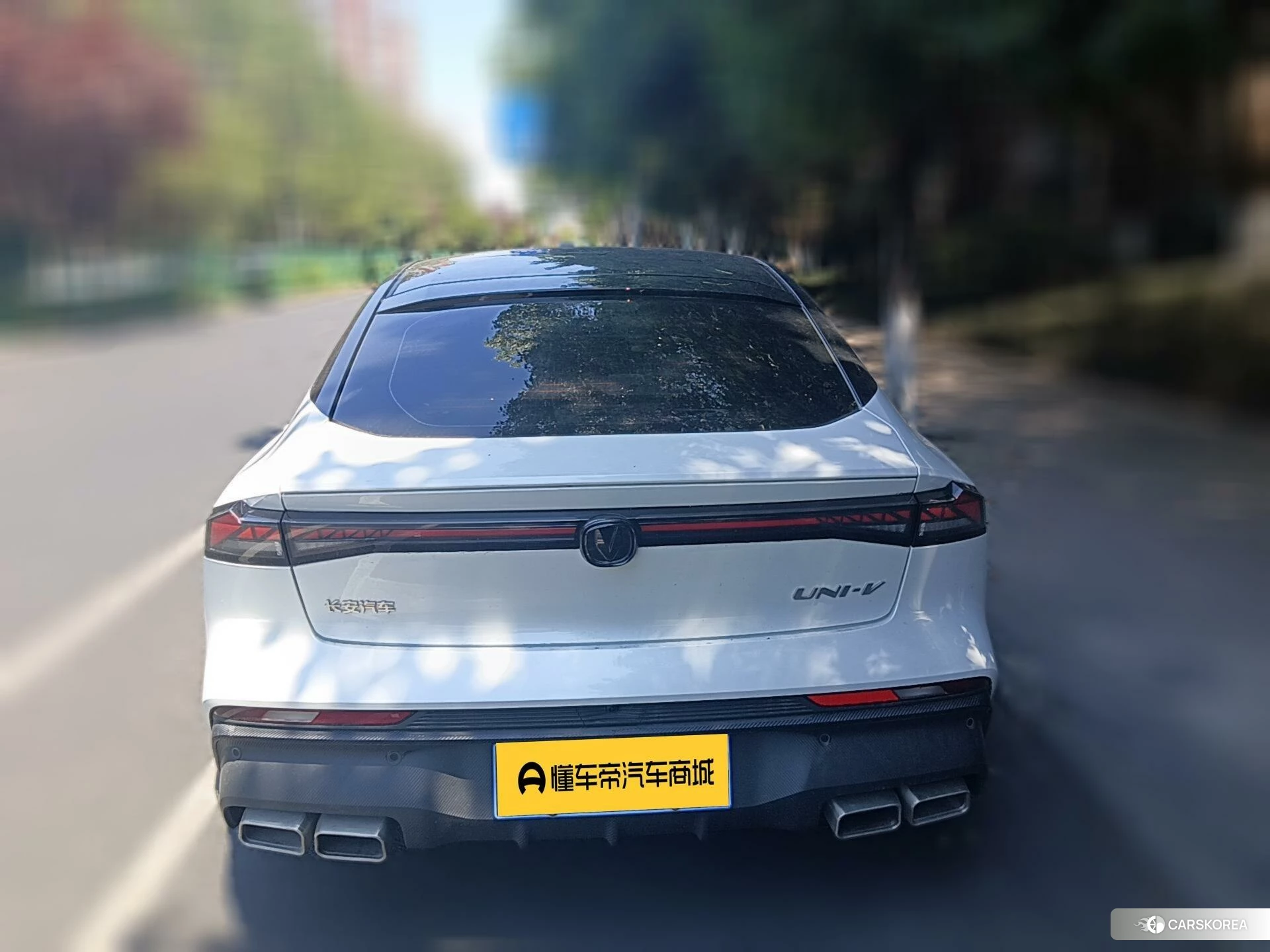 Chang'an UNI-V id 4440330 из Китая 17
