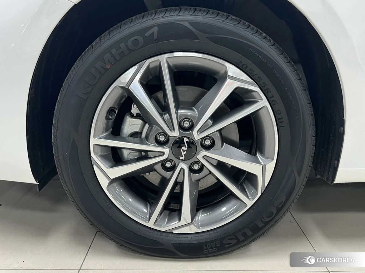 Kia K3 id 4454419 из Китая 12