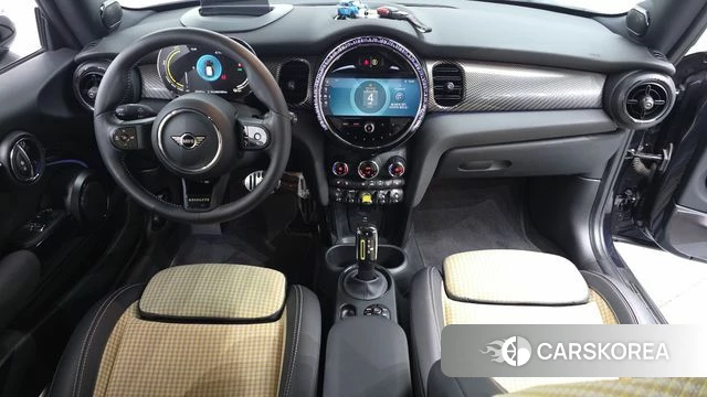 Mini Cooper Electric id 4768254 из Кореи 26