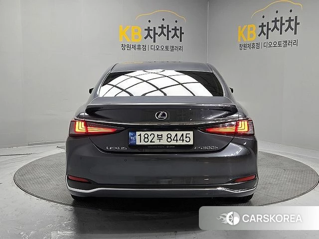 Lexus ES300h 7th generation id 4726543 из Кореи 14