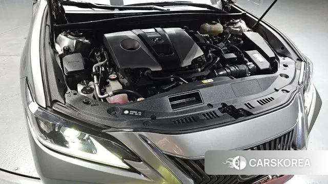 Lexus ES300h 7th generation id 3023795 из Кореи 16