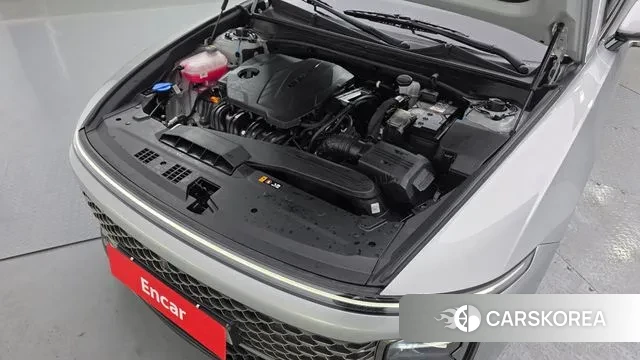 Hyundai Grandeur (GN7) id 3571426 из Кореи 16