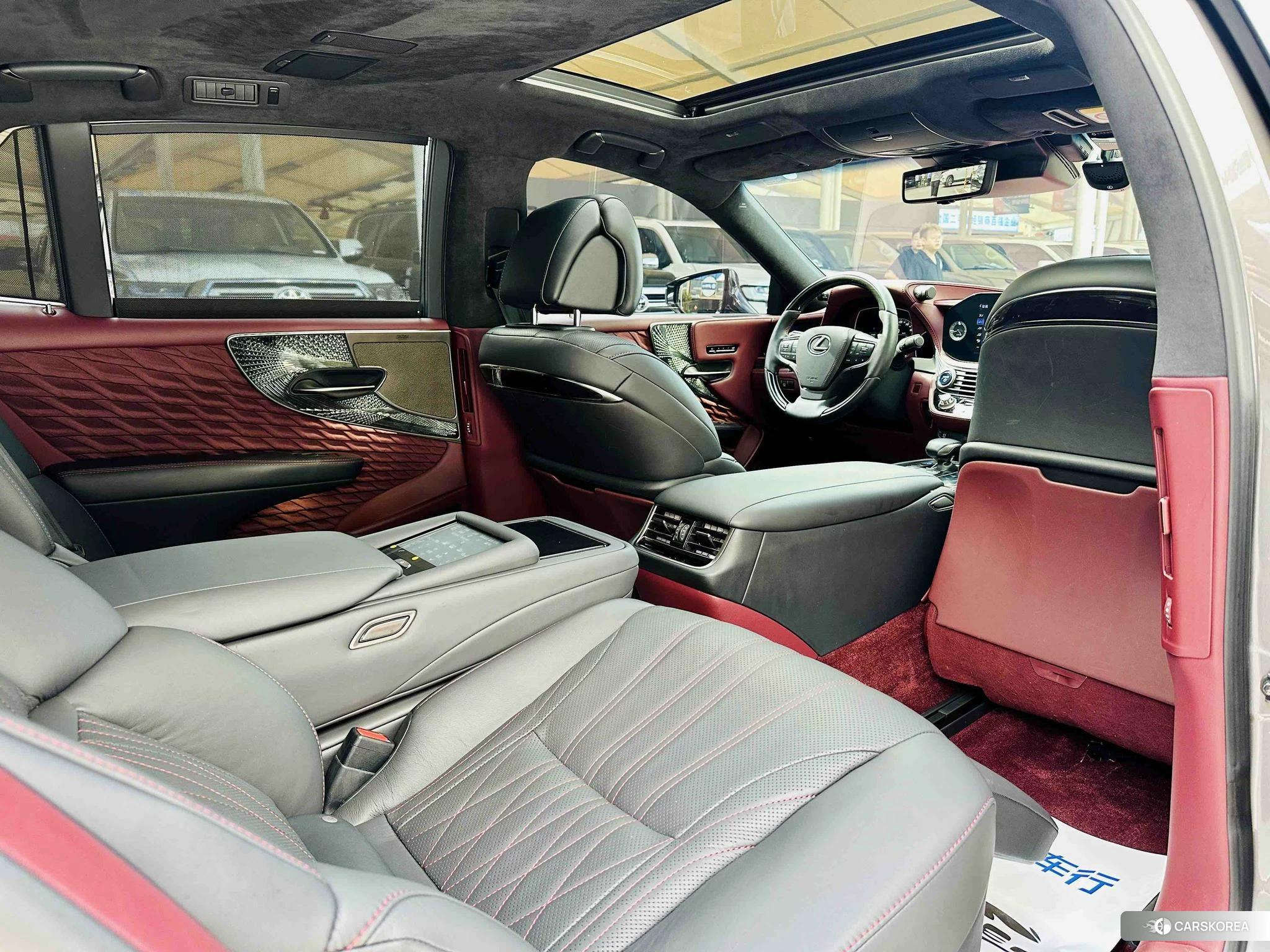 Lexus LS id 4426881 из Китая 11