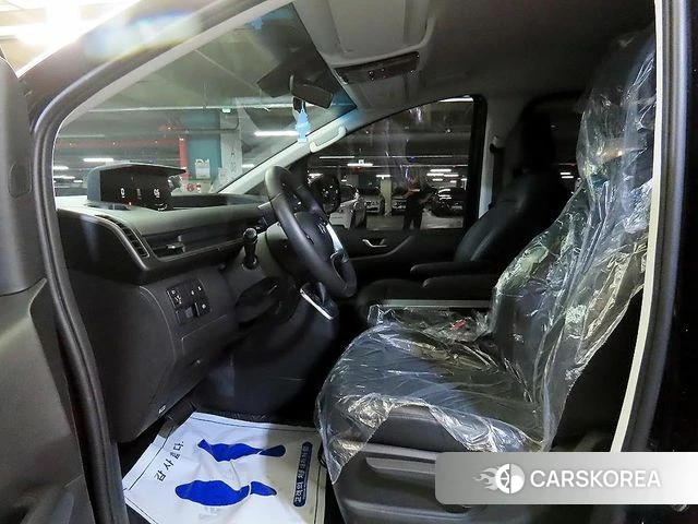 Hyundai Staria id 4480283 из Кореи 16