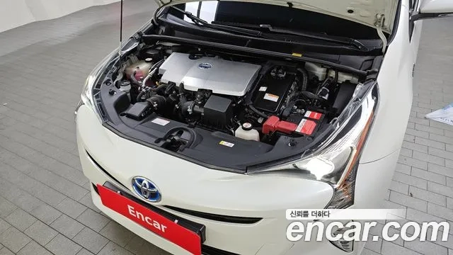 Toyota Prius 4th Generation id 2928337 из Кореи 16