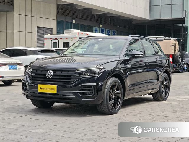 Volkswagen Touareg id 4213918 из Китая 23