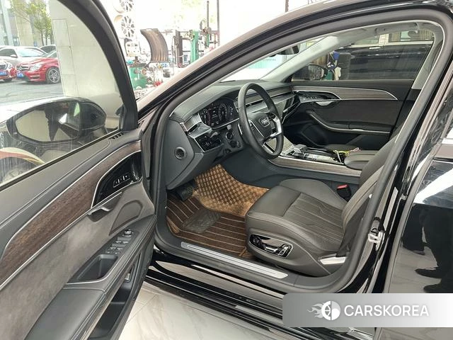Audi A8 id 4240805 из Китая 15