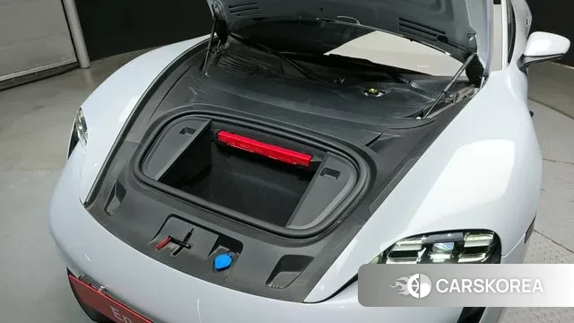 Porsche Taycan id 3447922 из Кореи 16