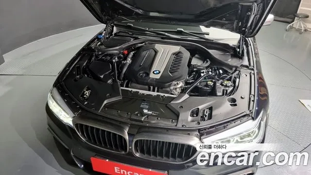 BMW 5 Series (G30) id 2927894 из Кореи 16