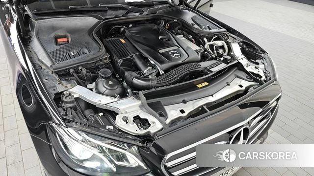 Mercedes-Benz E-Class W213 id 4196356 из Кореи 29