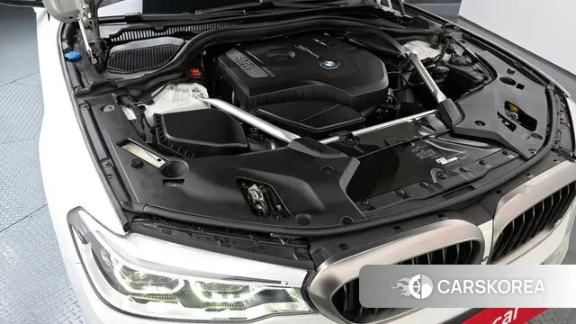 BMW 5 Series (G30) id 3494860 из Кореи 16