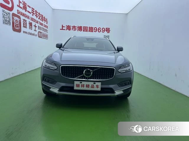 Volvo V90 2022 Темно-серый из Китая, фото 6