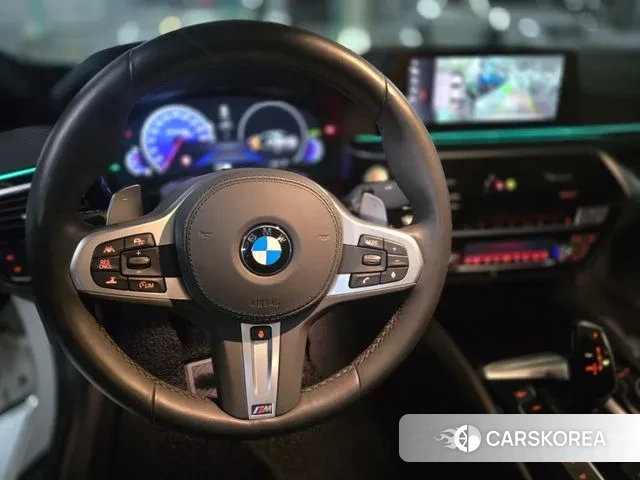 BMW 5 Series (G30) 2019 Белый из Кореи, фото 6