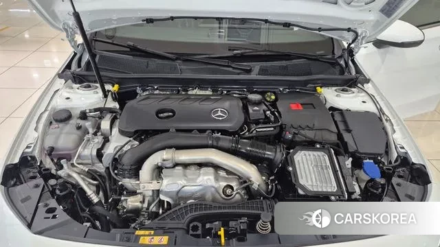 Mercedes-Benz A-Class W177 id 3731605 из Кореи 16