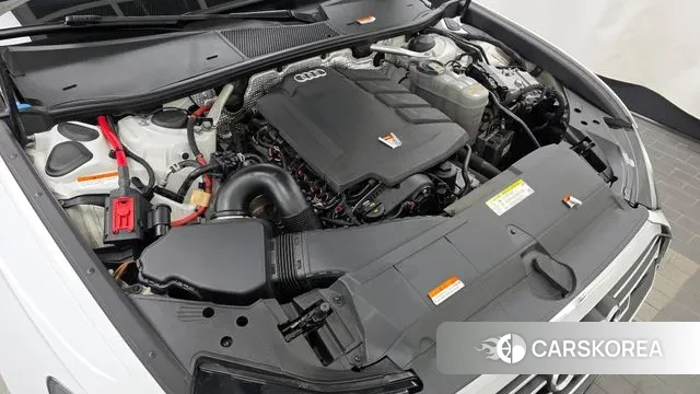 Audi A6 (C8) id 3753504 из Кореи 16