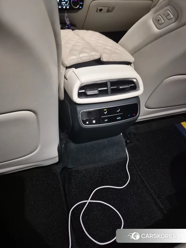 Genesis Electrified G80 (RG3) id 3041872 из Кореи 16