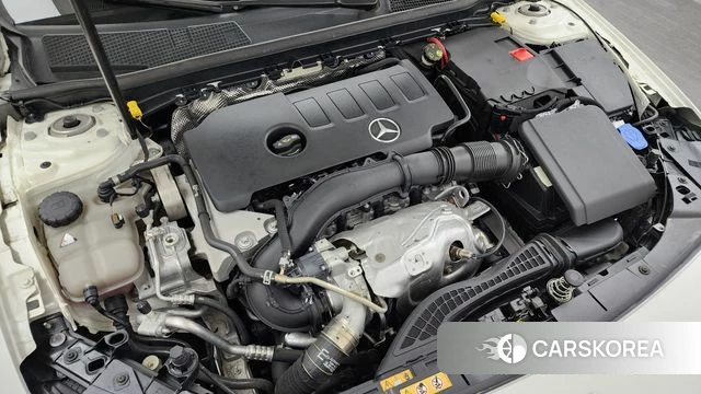 Mercedes-Benz A-Class W177 id 4529274 из Кореи 16