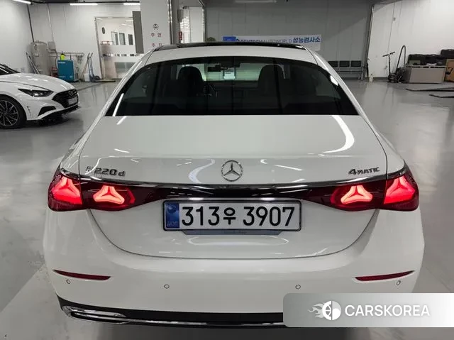 Mercedes-Benz E-Class W214 id 3538380 из Кореи 8