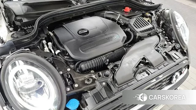 Mini Cooper S id 3479227 из Кореи 16