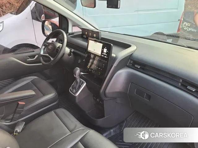 Hyundai Staria id 3679727 из Кореи 16