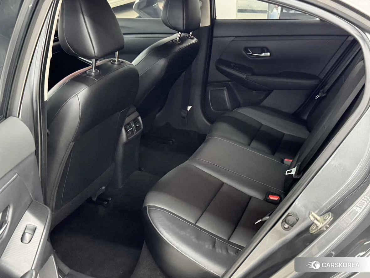 Nissan Xuan Yi 2021 Темно-серый из Китая, фото 6