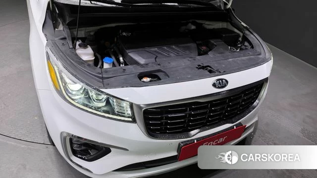 Kia The New Carnival id 4305089 из Кореи 16
