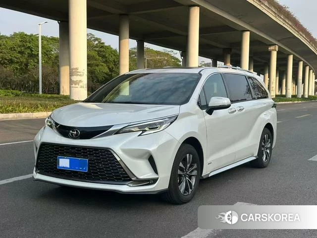 Toyota Grevia 2024 Белый из Китая, фото 6