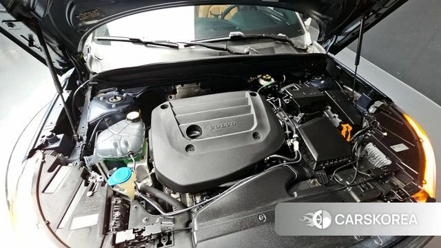 Volvo XC40 id 3840010 из Кореи 16