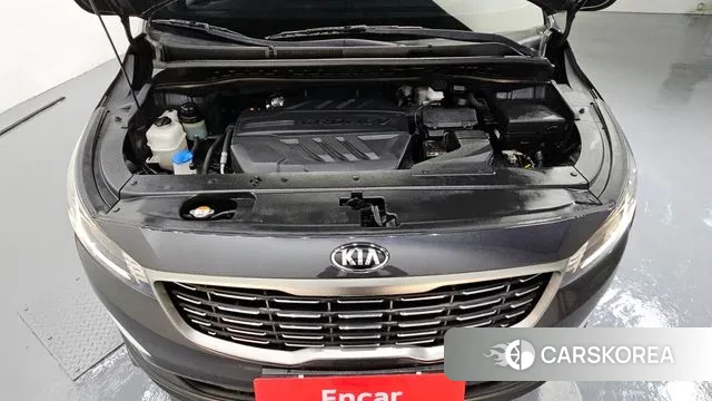 Kia The New Carnival id 3330734 из Кореи 16