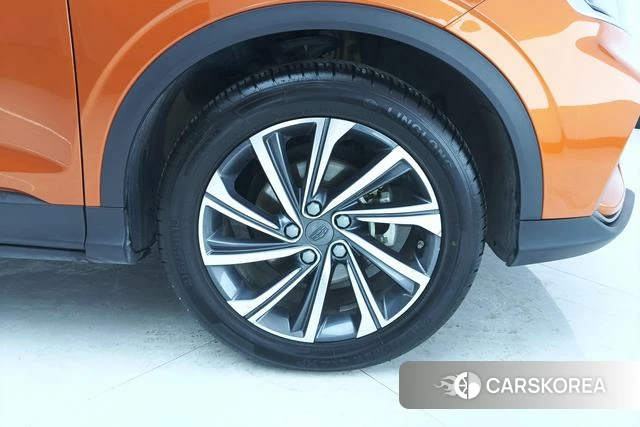Geely Automobile Binyue id 4236561 из Китая 13