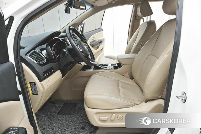 Kia The New Carnival id 3866844 из Кореи 16