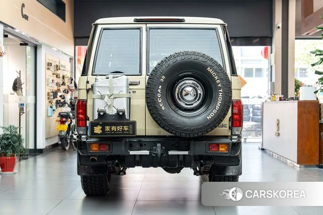 Toyota Land Cruiser 70 Series id 4307742 из Китая 17