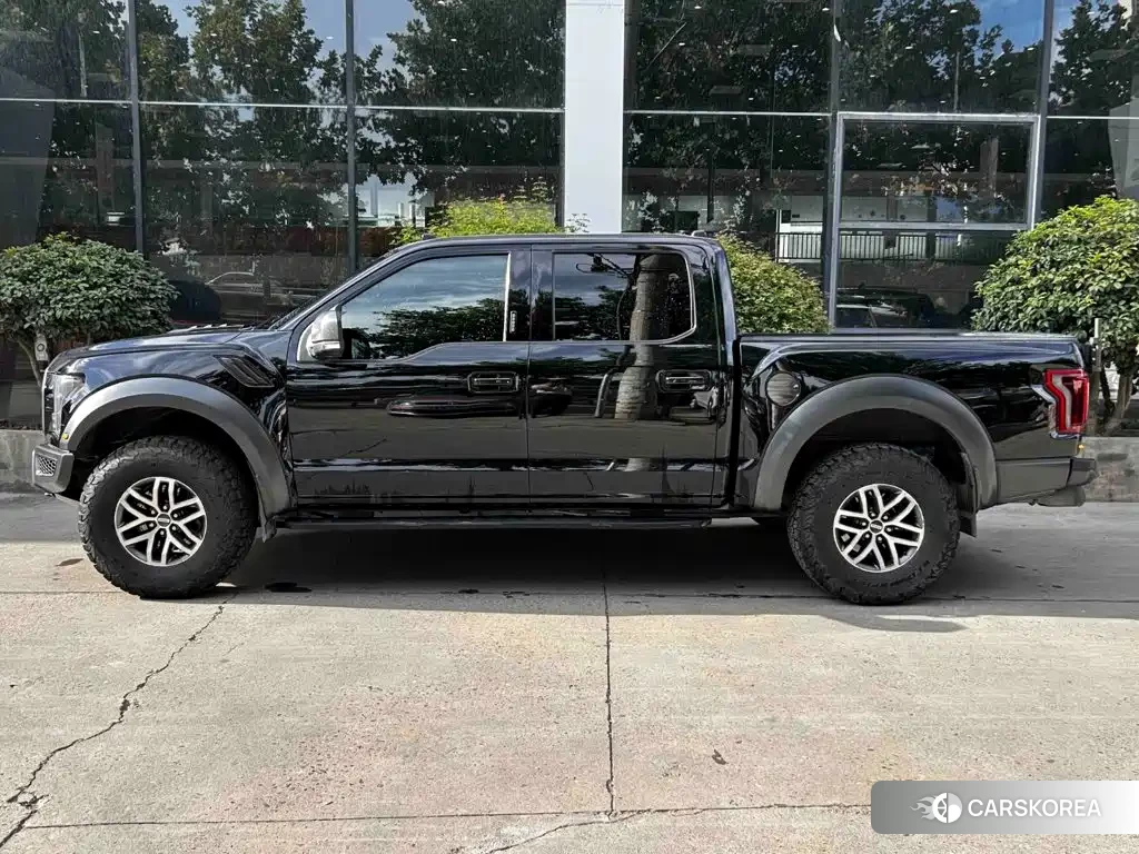 Ford F-150 2018 Черный из Китая, фото 6